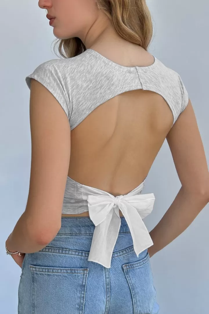 Back bow t-shirt^Subdued Clearance