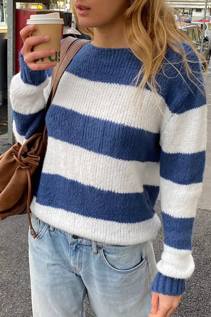 Boat neck sweater^Subdued Hot