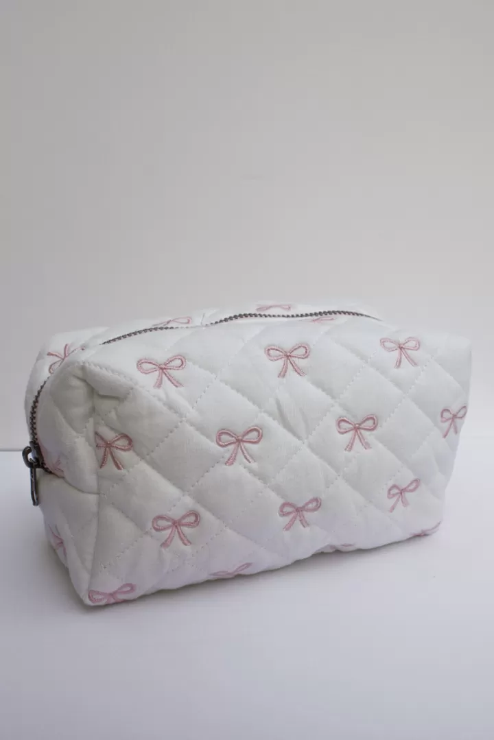 Bows beauty case^Subdued Outlet
