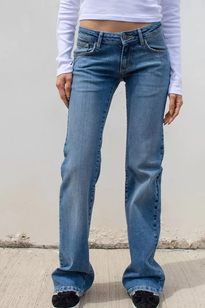 Low waist flared jeans^Subdued Clearance