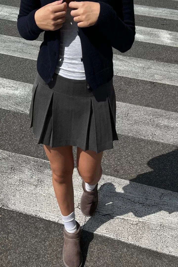 Pleated skort^Subdued Clearance