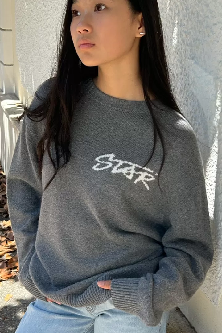 Star sweater^Subdued Best