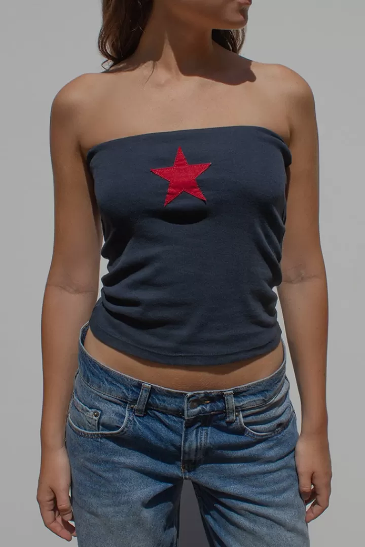 Star top^Subdued Hot