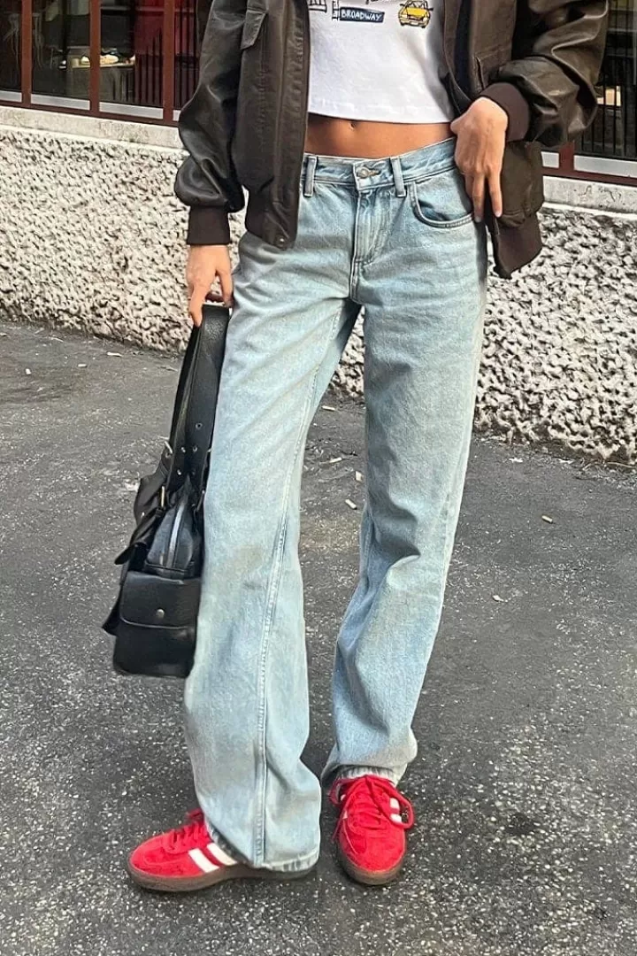 Straight jeans^Subdued Fashion