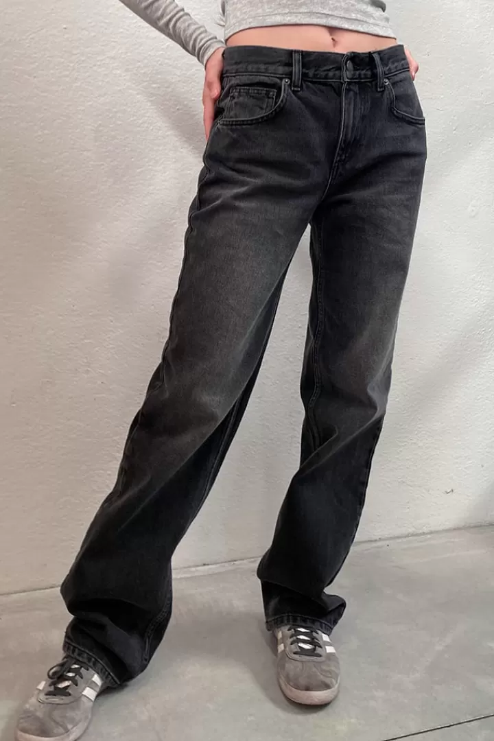 Straight jeans^Subdued Cheap