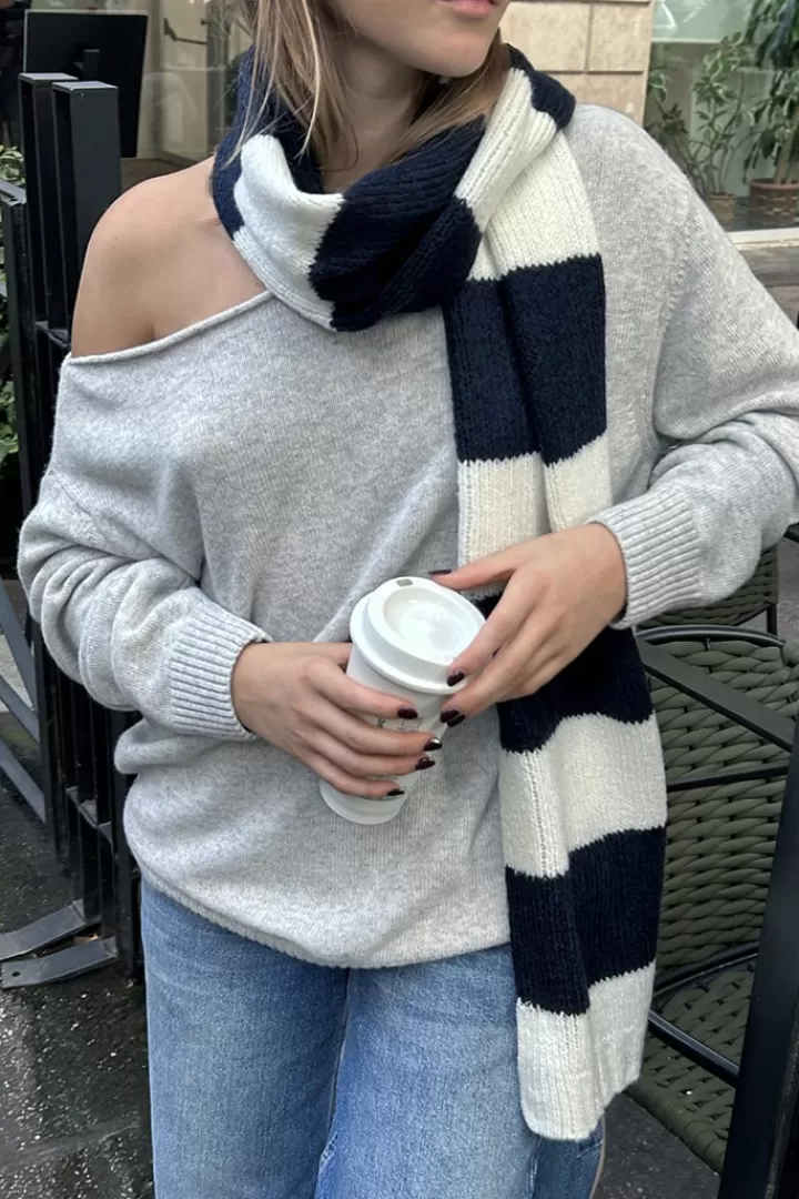 Striped scarf^Subdued Online