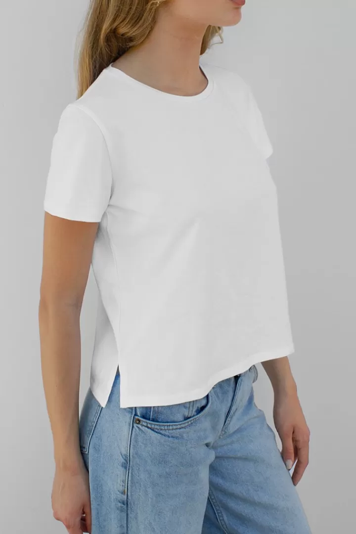 T-shirt with splits^Subdued Fashion