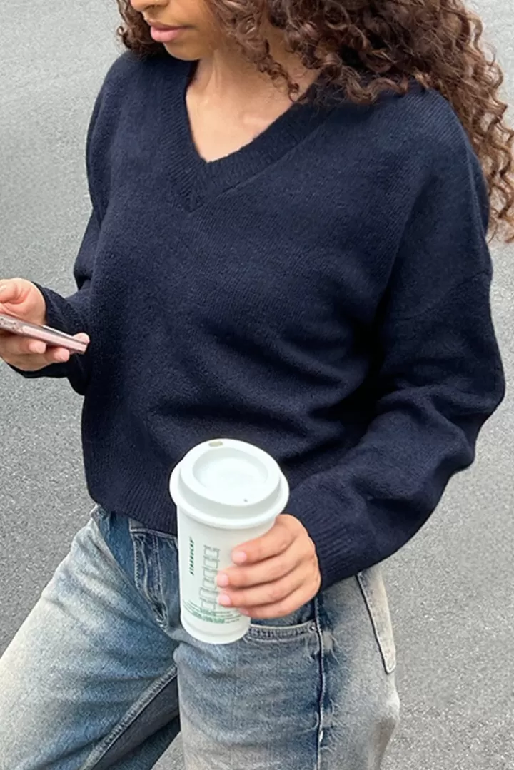 V neckline sweater^Subdued Cheap
